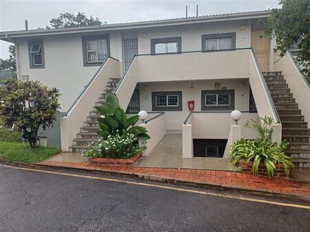 2 Bedroom Apartment in Manor Gardens