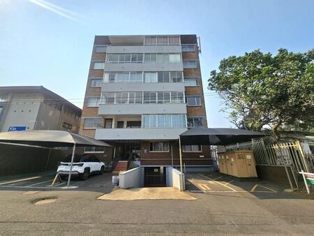 2 Bedroom Flat in Amanzimtoti