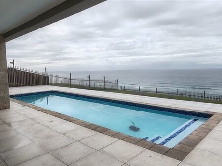 5 Bedroom House in Athlone Park