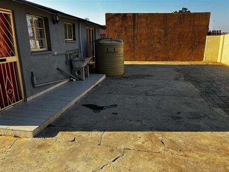 2 Bedroom House in Soshanguve