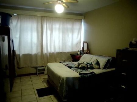 2 Bedroom Apartment in Sunnyside