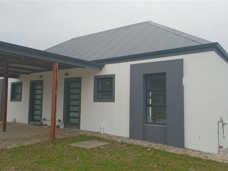 2 Bedroom House in Pacaltsdorp