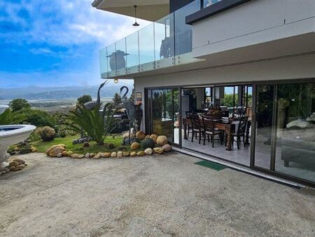 2 Bedroom Apartment in Lake Brenton