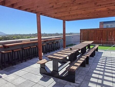 2 Bedroom Apartment in Pinelands