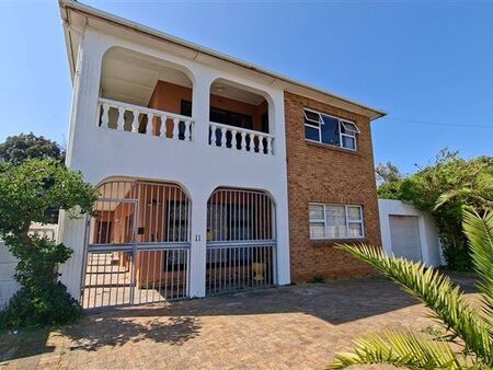 2 Bedroom Apartment in Fairways