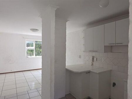 2 Bedroom Apartment in Diep River