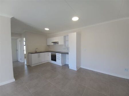 2 Bedroom Apartment in Burgundy Estate