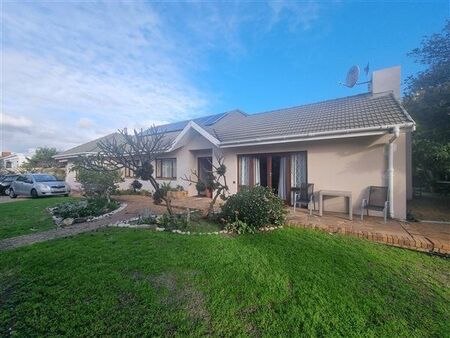 1 Bedroom House in Milnerton Central