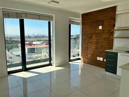2 Bedroom Apartment in Zonnebloem