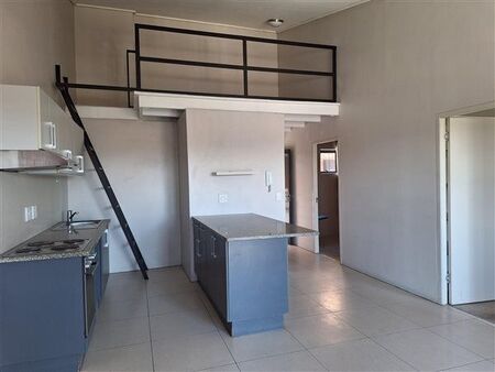2 Bedroom Apartment in Observatory