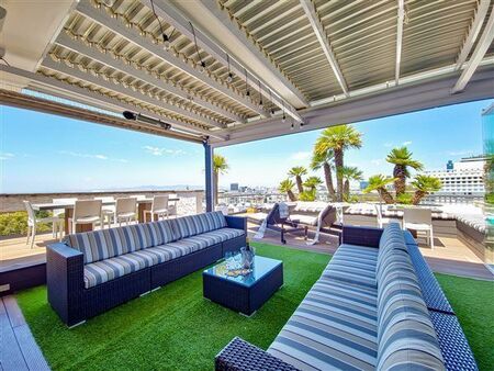 2 Bedroom Penthouse in Green Point