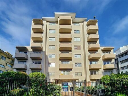 1 Bedroom Apartment in Sea Point