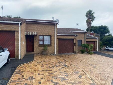 2 Bedroom townhouse - freehold to rent in Stellenridge, Bellville