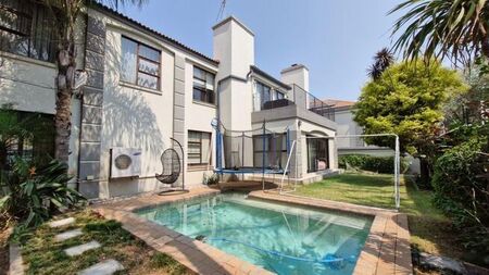 4 Bedroom house to rent in Khyber Rock, Sandton