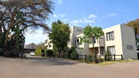 1 Bedroom Apartment in Bryanston
