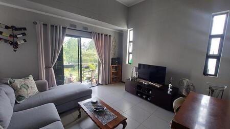 2 Bedroom Apartment in Jackal Creek Golf Estate