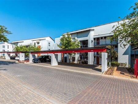 2 Bedroom Apartment in Jackal Creek Golf Estate
