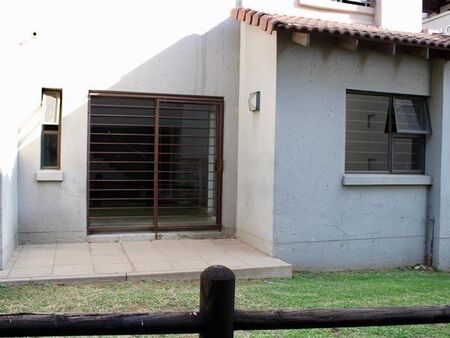 2 Bedroom Apartment in Sunninghill