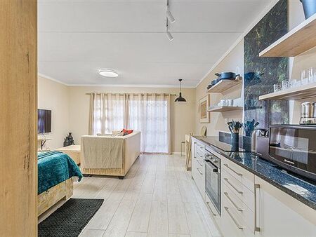 1 Bedroom Apartment in Fourways