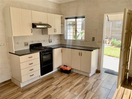 1 Bedroom Apartment in Fourways