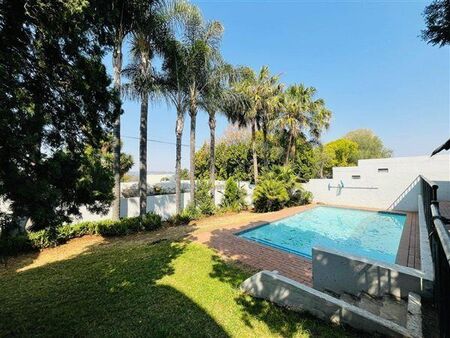 2 Bedroom Apartment in Paulshof