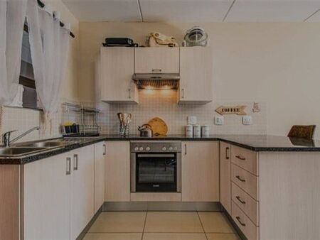 2 Bedroom Apartment in Pomona