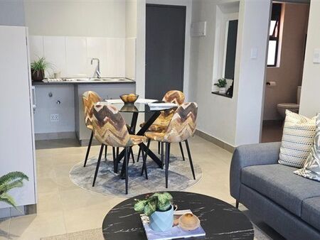 2 Bedroom Apartment in Glen Marais