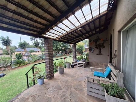 5 Bedroom House in Norkem Park