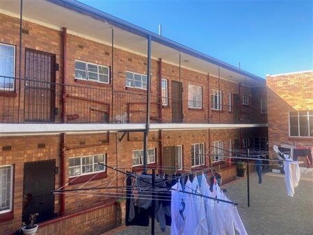1 Bedroom Apartment in Primrose