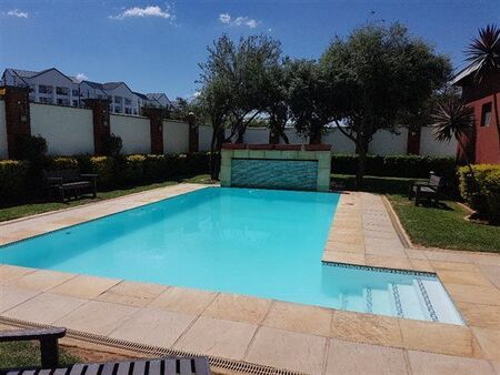 2 Bedroom Apartment in Greenstone Hill