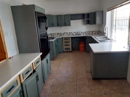 3 Bedroom House in Rand Collieries