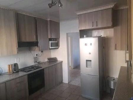 3 Bedroom House in Tsakane