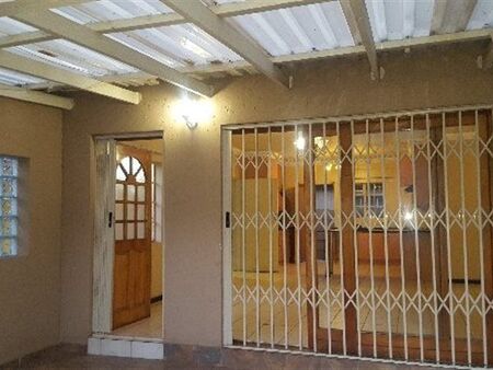 3 Bedroom House in Westdene