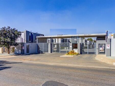 3 Bedroom Townhouse in Rynfield
