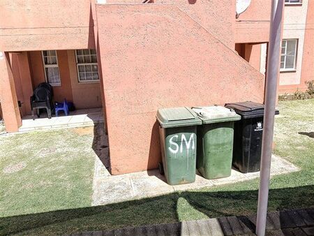 3 Bedroom Apartment in Alberton