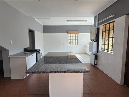 4 Bedroom House in Valhalla