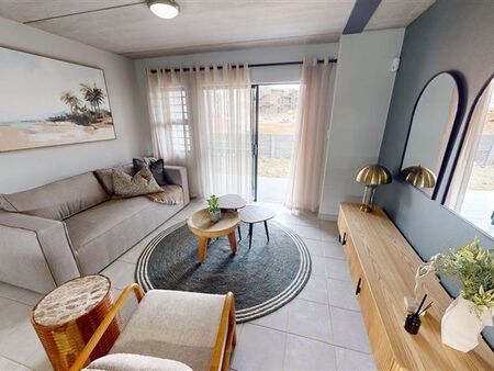 3 Bedroom Apartment in Die Hoewes
