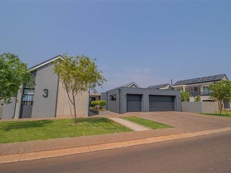 5 Bedroom House in Midstream Heights