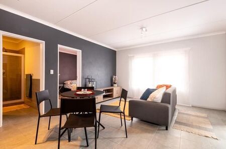 2 Bedroom Apartment in Amanzimtoti