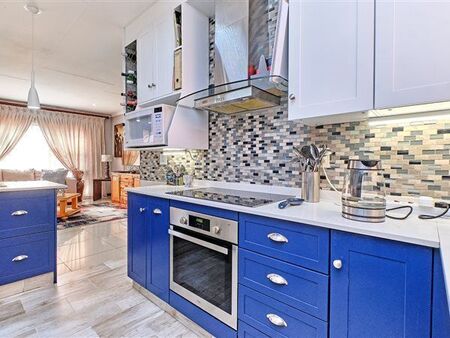 3 Bedroom Townhouse in Honeydew Manor