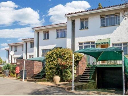 3 Bedroom Townhouse in Florida Park
