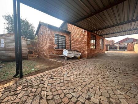 3 Bedroom House in Danville