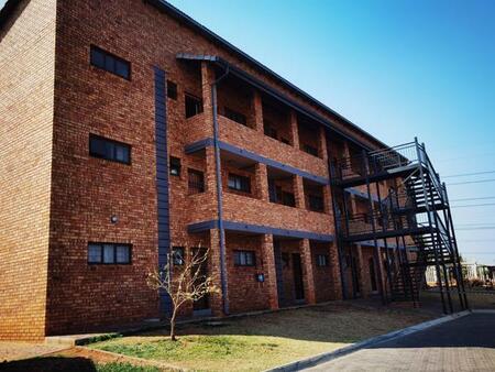 2 Bedroom Apartment in Elandspoort
