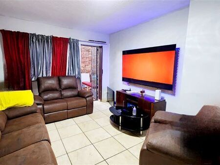 2 Bedroom House in Mountain View