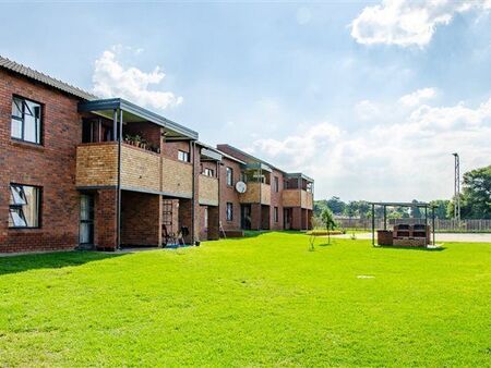 2 Bedroom Apartment in La Montagne