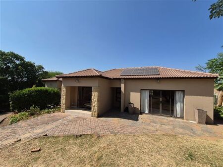 4 Bedroom House in Lynnwood Manor