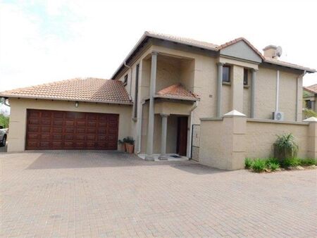 3 Bedroom House in The Wilds