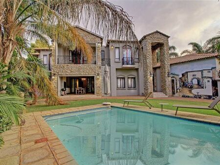 4 Bedroom House in Woodhill
