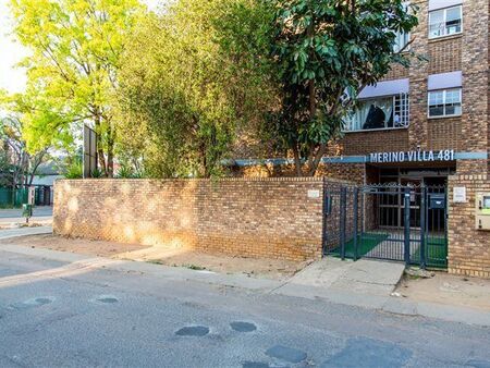 3 Bedroom Apartment in Sunnyside