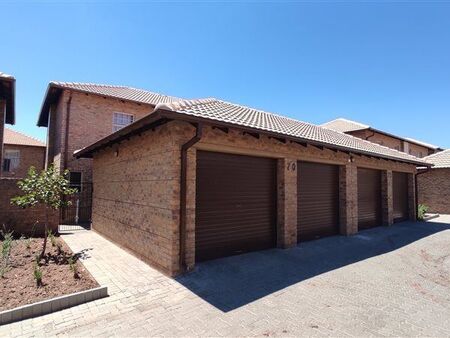 3 Bedroom Apartment in Annlin